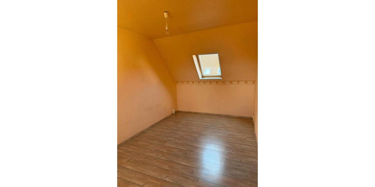 Reihenhaus Eisenhüttenstadt - 6 Zimmer, 161 m&sup2;, 339.000&euro; | Angebot:25965004