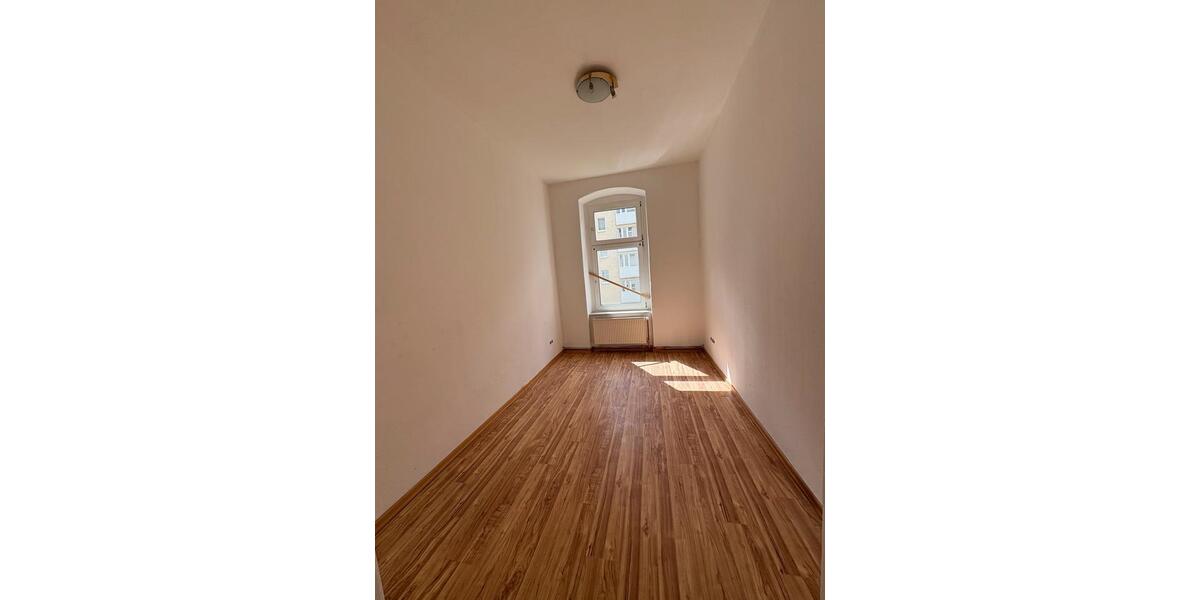 Etagenwohnung Frankfurt (Oder) Booßen - 2 Zimmer, 50 m&sup2;, 430&euro; | Angebot:26672154