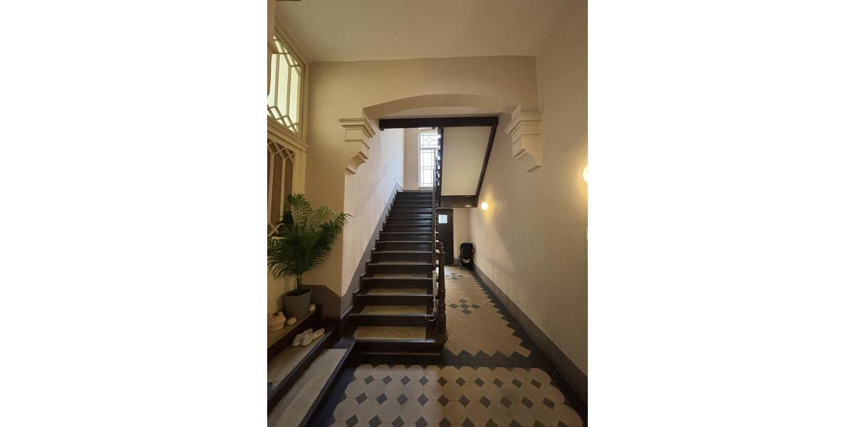 Etagenwohnung Frankfurt (Oder) - 2 Zimmer, 71 m&sup2;, 558&euro; | Angebot:25654517