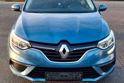 Renault Megane 82.146 km 10.200 &euro; Frankfurt 15234