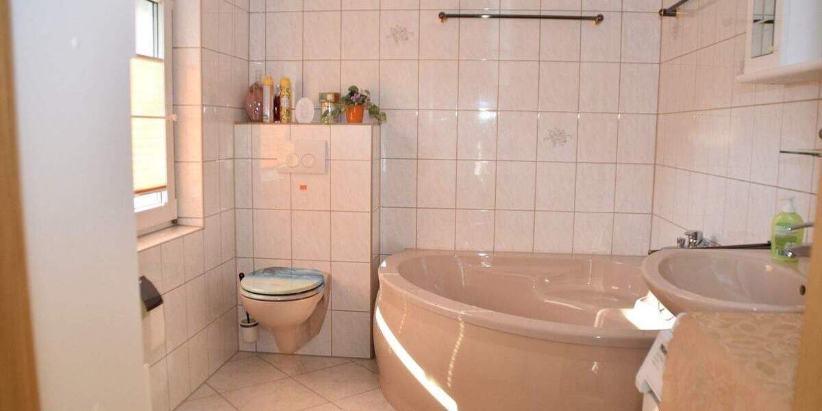 Mehrfamilienhaus, Wohnhaus Lindendorf OT Libbenichen Libbenichen - 7 Zimmer, 220 m&sup2;, 275.000&euro; | Angebot:25670659