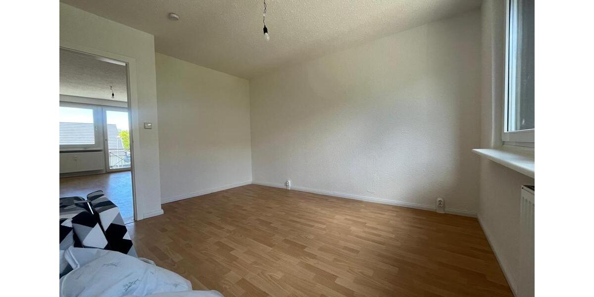 Etagenwohnung Frankfurt (Oder) Booßen - 3 Zimmer, 61 m&sup2;, 593&euro; | Angebot:24484453
