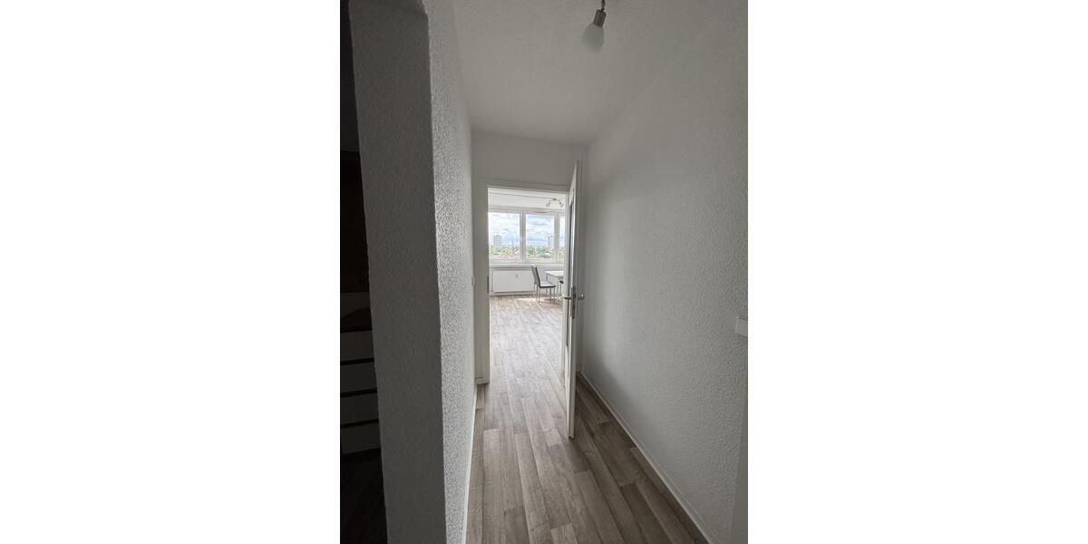 Etagenwohnung Frankfurt (Oder) - 3 Zimmer, 68 m&sup2;, 501&euro; | Angebot:26233075