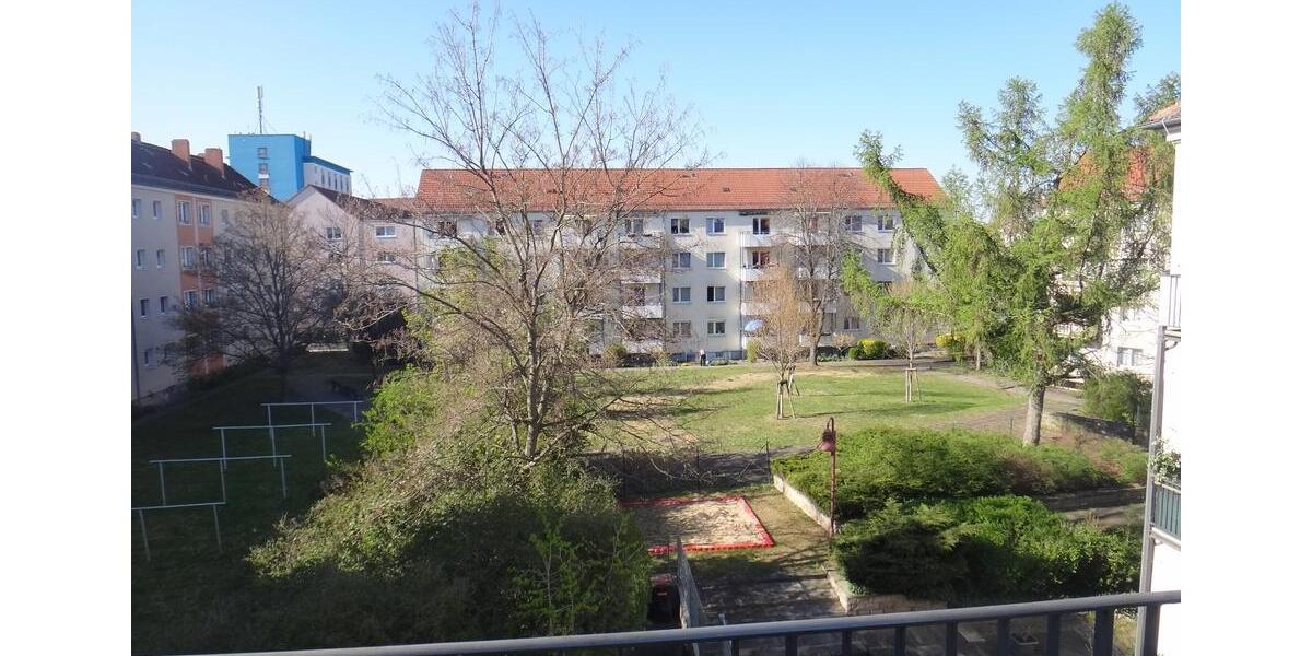 Etagenwohnung Frankfurt (Oder) - 3 Zimmer, 82 m&sup2;, 656&euro; | Angebot:22477396