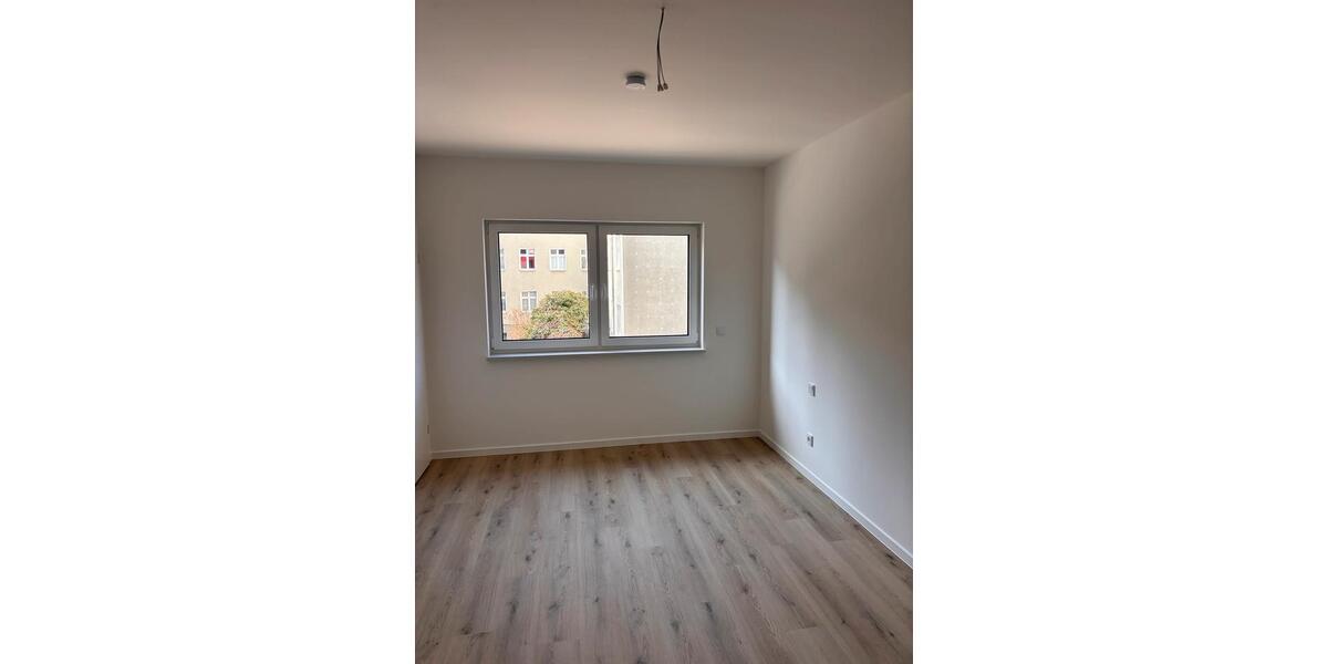 Etagenwohnung Frankfurt (Oder) Booßen - 3 Zimmer, 85 m&sup2;, 1.103&euro; | Angebot:25420110