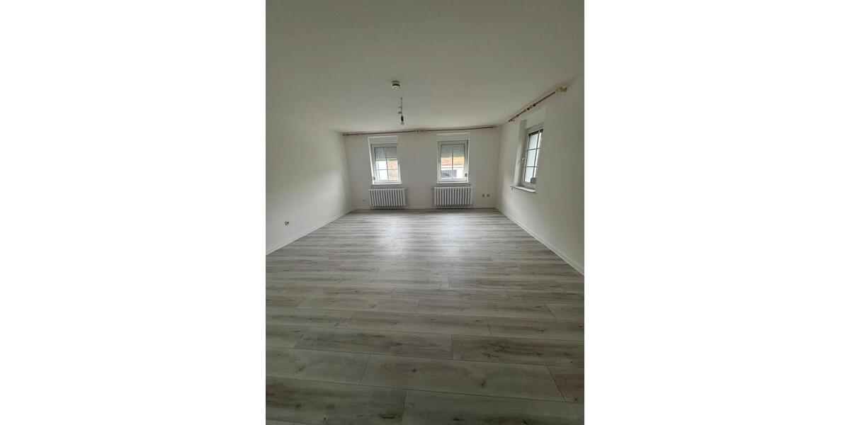 Bauernhaus, Landhaus Neuzelle - 7 Zimmer, 160 m&sup2;, 1.995&euro; | Angebot:26006320