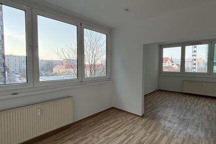 Wohnung Frankfurt (Oder) - 3 Zimmer, 70 m&sup2;, 344&euro; | Angebot:25920199