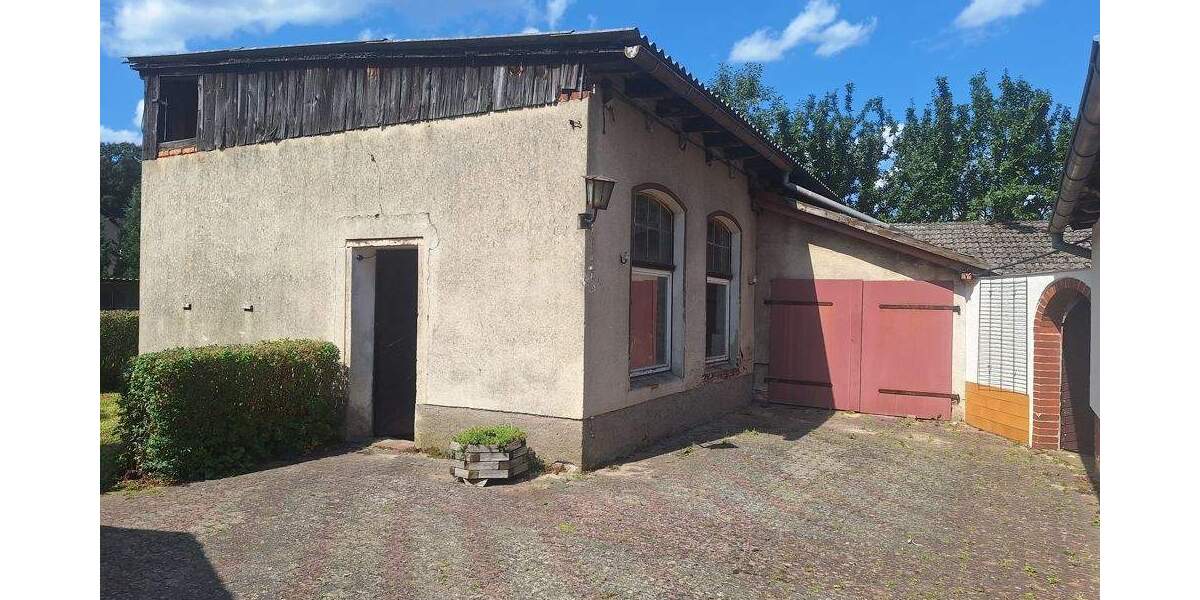 Einfamilienhaus Neuzelle - 9 Zimmer, 188 m&sup2;, 199.900&euro; | Angebot:25663571