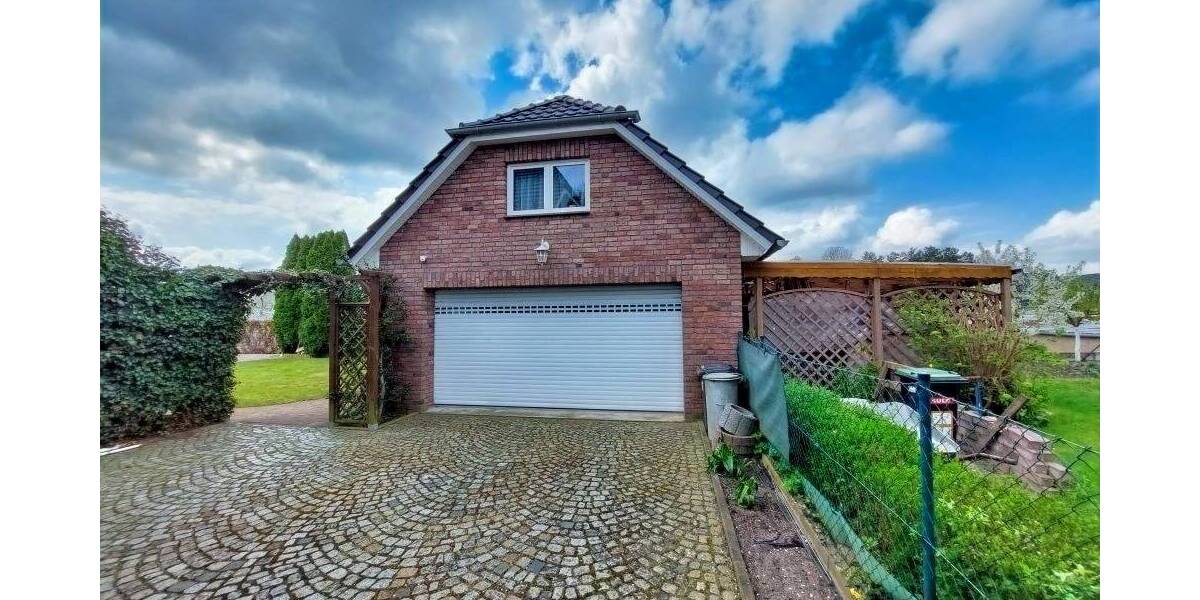 Einfamilienhaus Ziltendorf - 7 Zimmer, 247 m&sup2;, 469.000&euro; | Angebot:25686136