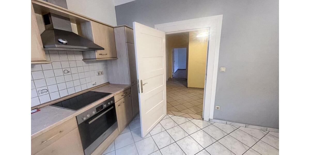 Hochparterre Frankfurt (Oder) - 4 Zimmer, 121 m&sup2;, 295.000&euro; | Angebot:25929448