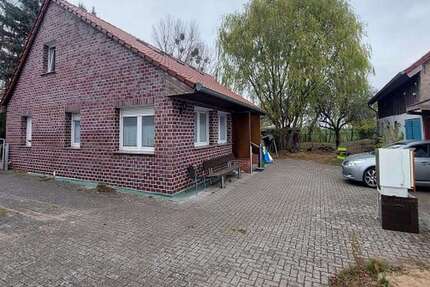 Haus Alt Tucheband - 5.5 Zimmer, 167 m&sup2;, 270.000&euro; | Angebot:25268010
