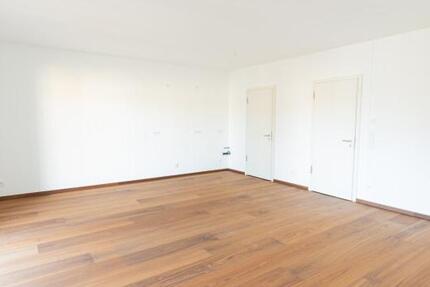 Wohnung Frankfurt (Oder) - 2 Zimmer, 80 m&sup2;, 1.113&euro; | Angebot:25323146
