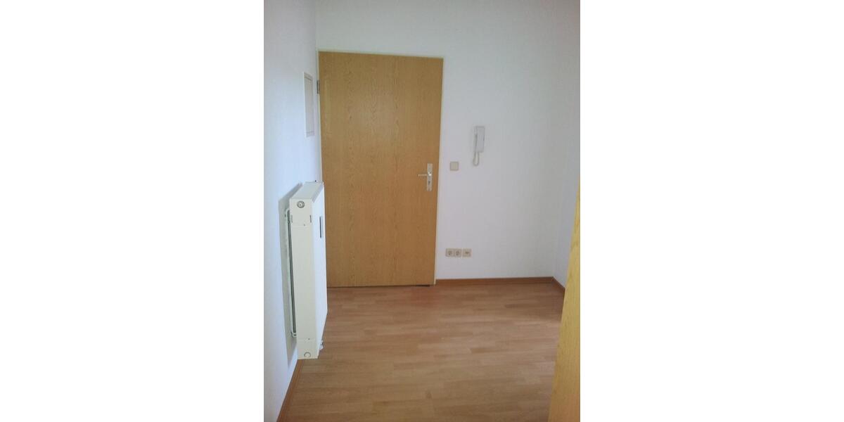 Dachgeschoßwohnung Frankfurt (Oder) Beresinchen - 2 Zimmer, 52 m&sup2;, 302&euro; | Angebot:26536767