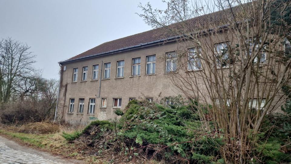 Gewerbeobjekt Küstriner Vorland - 2&euro; | Angebot:23841271