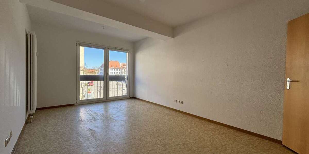 Etagenwohnung Frankfurt (Oder) - 2 Zimmer, 71 m&sup2;, 557&euro; | Angebot:25815379