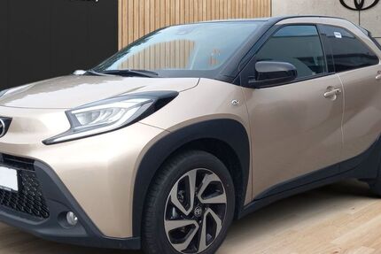 Toyota Aygo (X) 15.000 km 16.990 &euro; Frankfurt(Oder) 15236