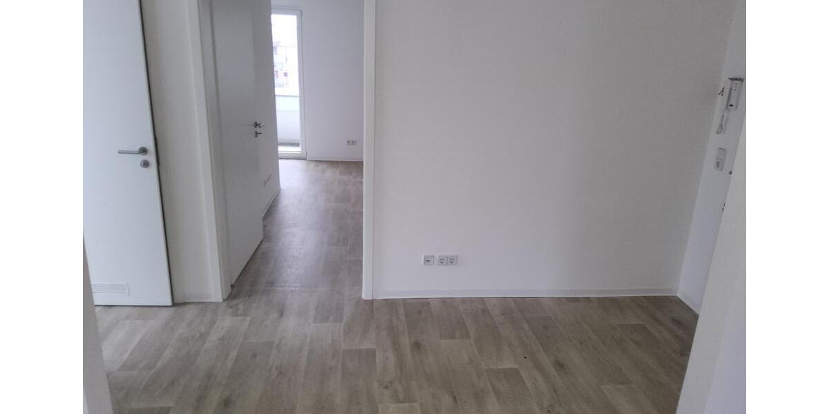 Etagenwohnung Frankfurt (Oder) - 3 Zimmer, 93 m&sup2;, 858&euro; | Angebot:25362531