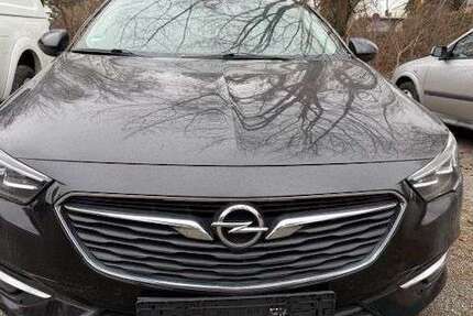 Opel Insignia 122.000 km 10.999 &euro; Eisenhüttenstadt 15890
