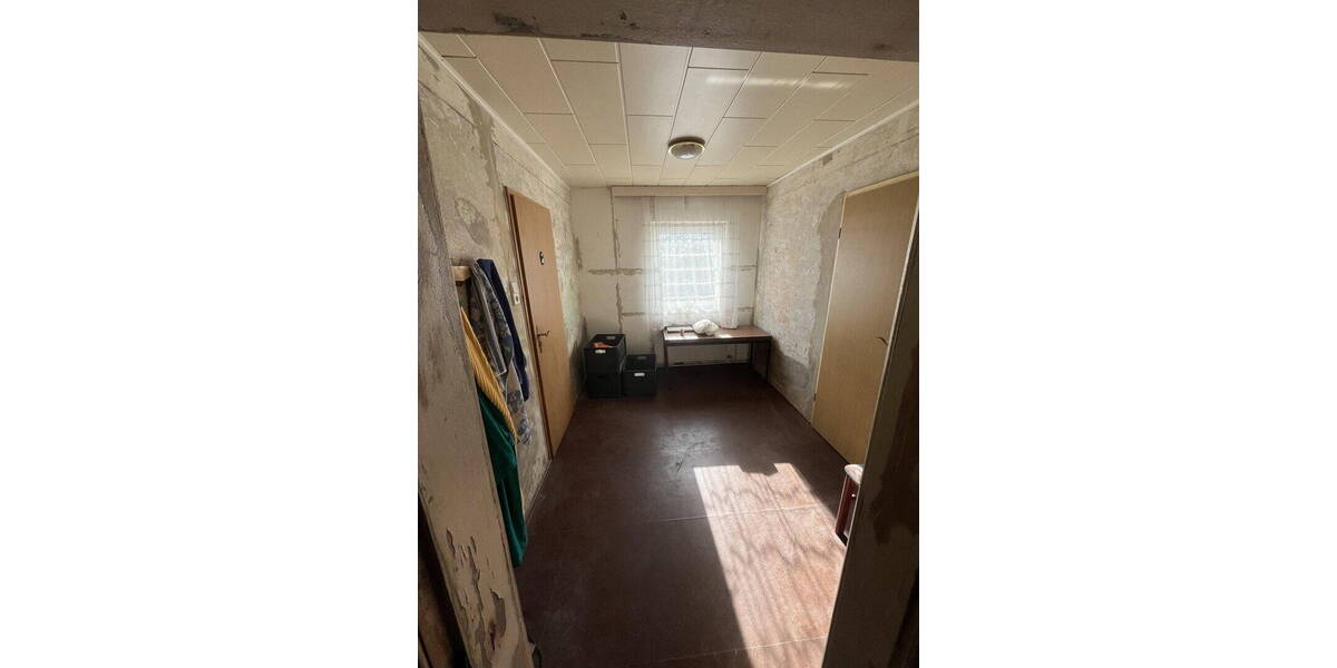Einfamilienhaus Hackenow Hackenow - 5 Zimmer, 140 m&sup2;, 125.000&euro; | Angebot:26673001