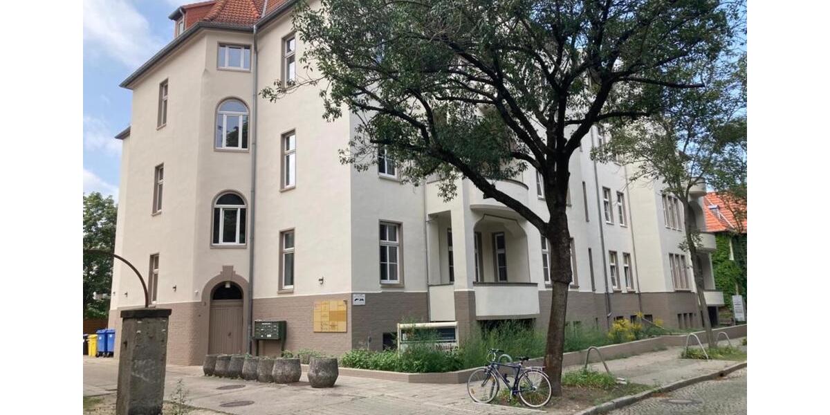 Etagenwohnung Frankfurt (Oder) - 2 Zimmer, 80 m&sup2;, 915&euro; | Angebot:24510547