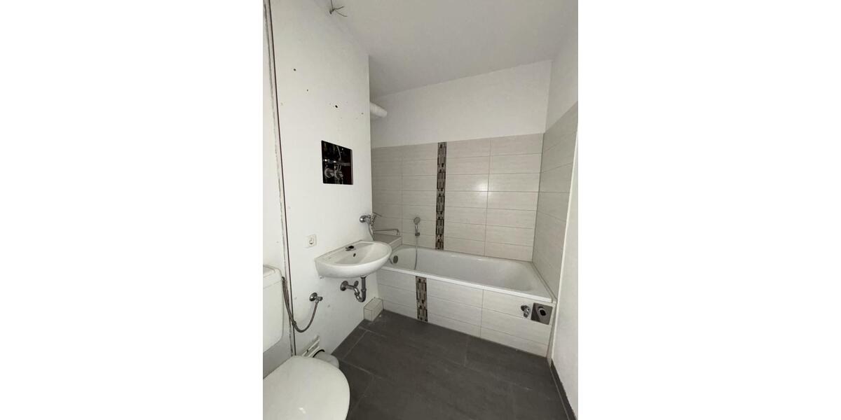 Etagenwohnung Frankfurt (Oder) - 3 Zimmer, 68 m&sup2;, 451&euro; | Angebot:25959217