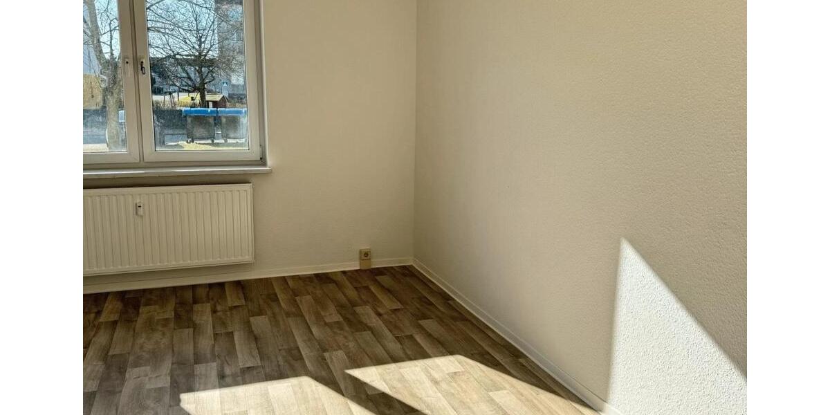 Etagenwohnung Frankfurt (Oder) Beresinchen - 1 Zimmer, 12 m&sup2;, 380&euro; | Angebot:25419534
