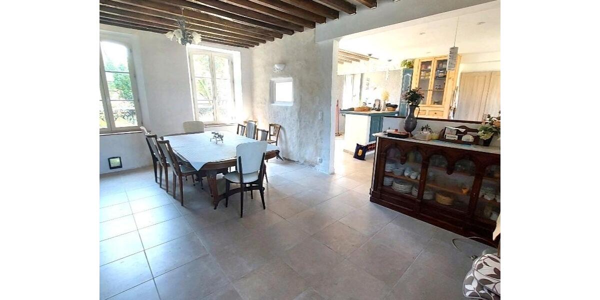 Einfamilienhaus Frankfurt (Oder) Booßen - 9 Zimmer, 241 m&sup2;, 360.000&euro; | Angebot:25823296