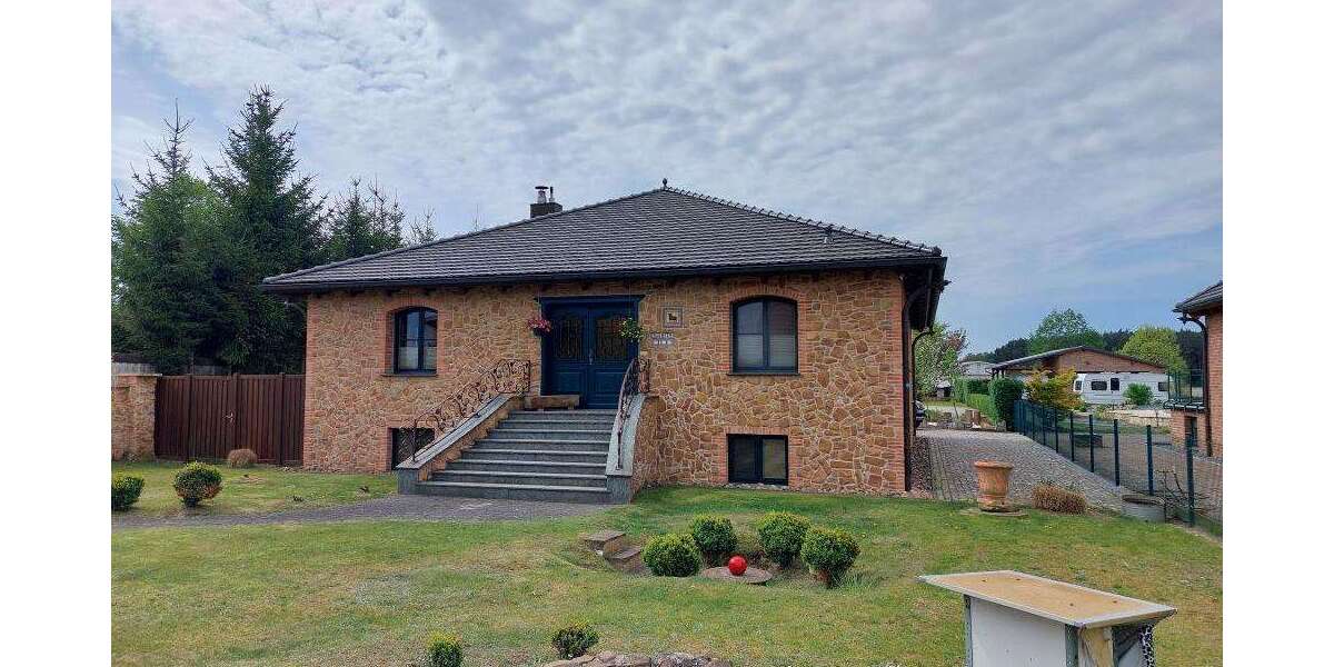 Einfamilienhaus Beeskow - 5 Zimmer, 295 m&sup2;, 1.300.000&euro; | Angebot:26579029