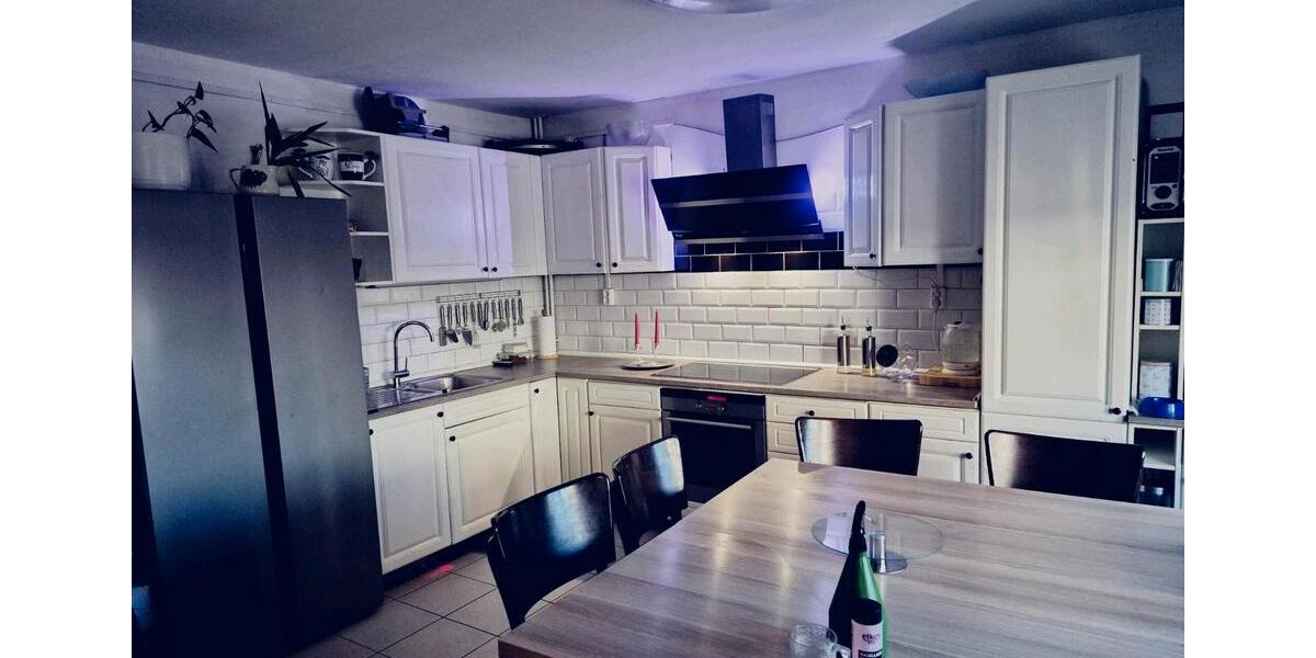 Mehrfamilienhaus, Wohnhaus Küstriner Vorland - 8 Zimmer, 280 m&sup2;, 230.000&euro; | Angebot:25978983