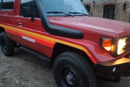 Toyota Land Cruiser 350.000 km 35.900 &euro; Küstriner Vorland 15328