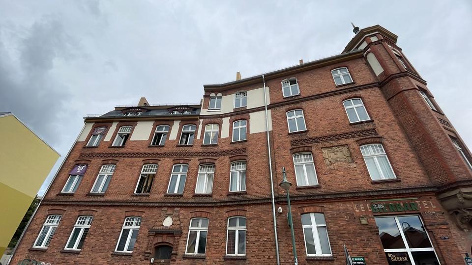 Etagenwohnung Frankfurt (Oder) - 5 Zimmer, 125 m&sup2;, 1.250&euro; | Angebot:24795058