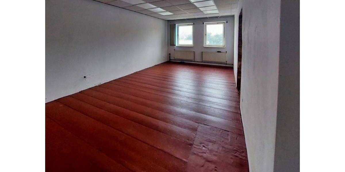 Mehrfamilienhaus, Wohnhaus Frankfurt Beresinchen - 1 Zimmer, 340 m&sup2;, 249.000&euro; | Angebot:25686035