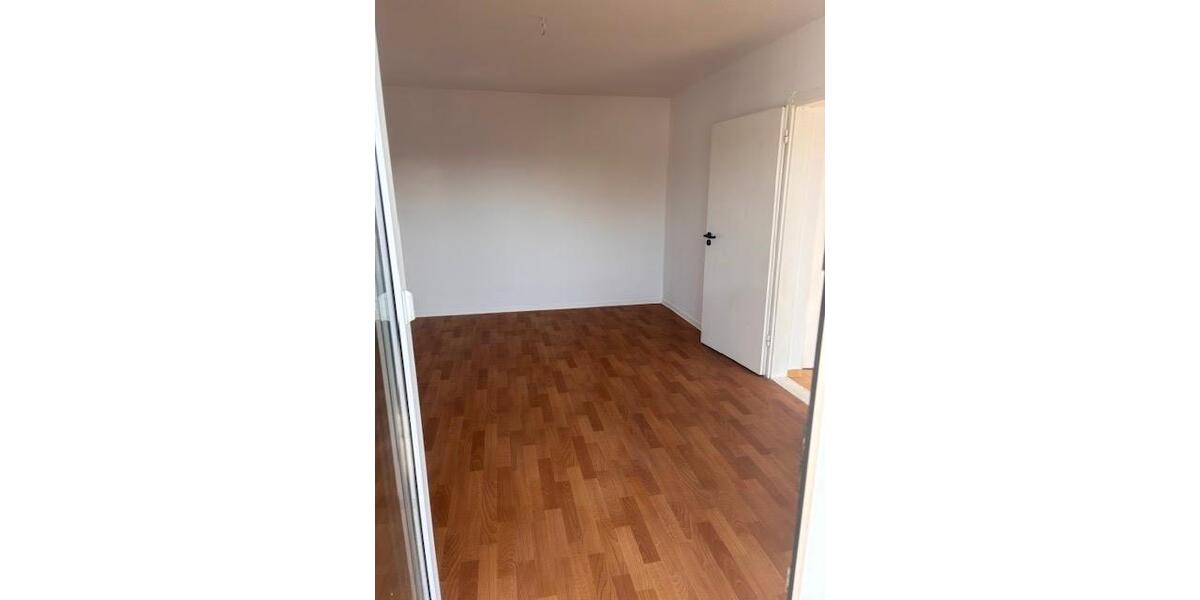 Etagenwohnung Jacobsdorf - 2 Zimmer, 46 m&sup2;, 332&euro; | Angebot:25438566
