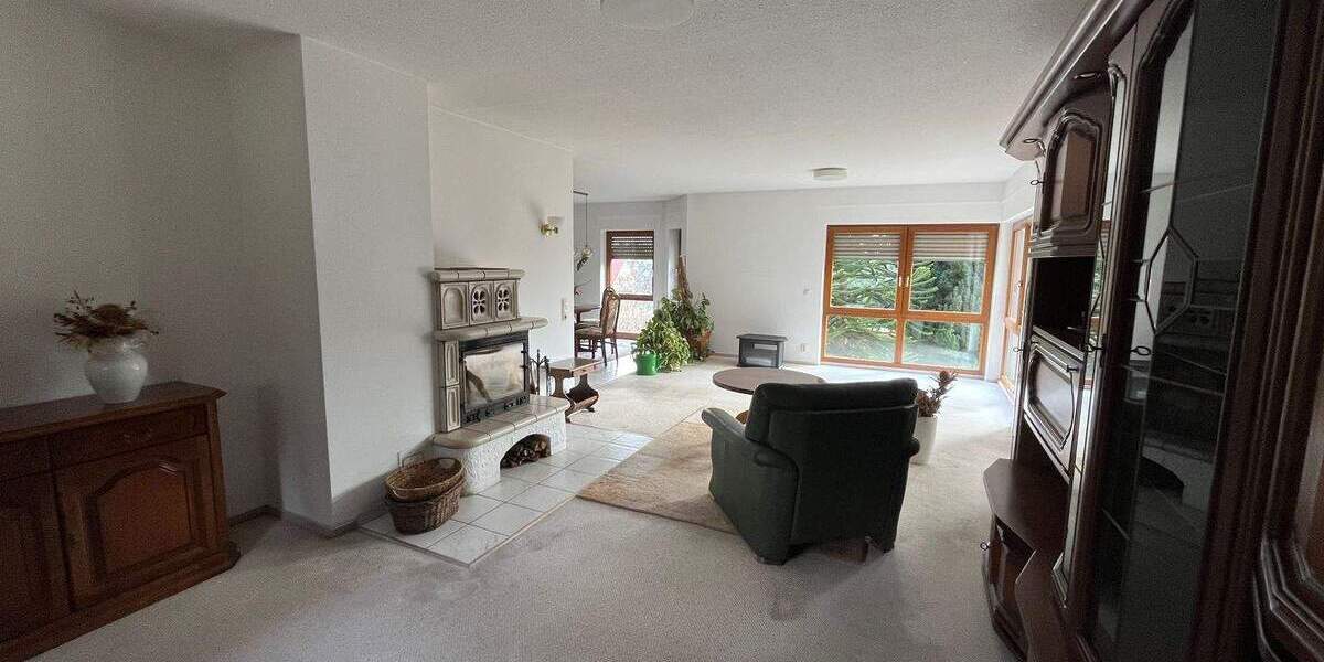 Mehrfamilienhaus, Wohnhaus Siehdichum Rießen - 7 Zimmer, 310.000&euro; | Angebot:25876997