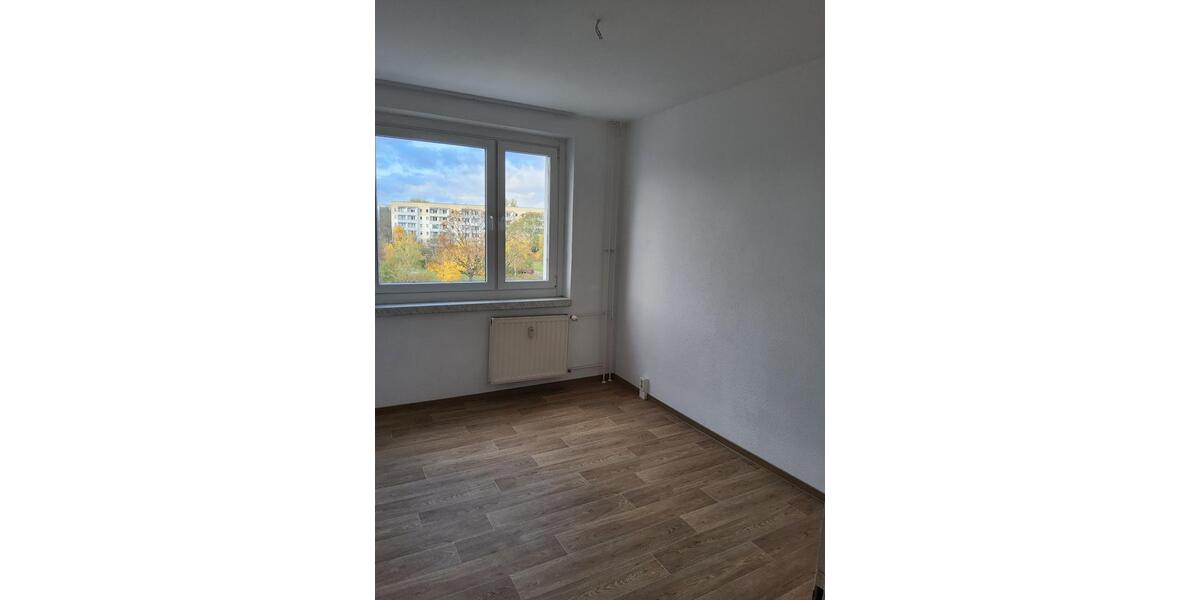 Etagenwohnung Jacobsdorf - 3 Zimmer, 58 m&sup2;, 423&euro; | Angebot:26555627