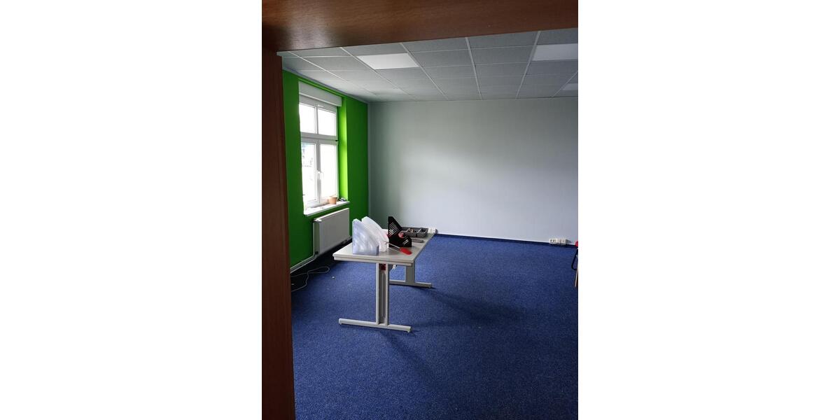 Doppelhaushälfte Eisenhüttenstadt - 8 Zimmer, 200 m&sup2;, 1.800&euro; | Angebot:26610220