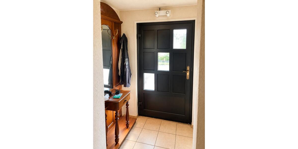 Reihenhaus Eisenhüttenstadt - 5 Zimmer, 170 m&sup2;, 295.000&euro; | Angebot:26896554