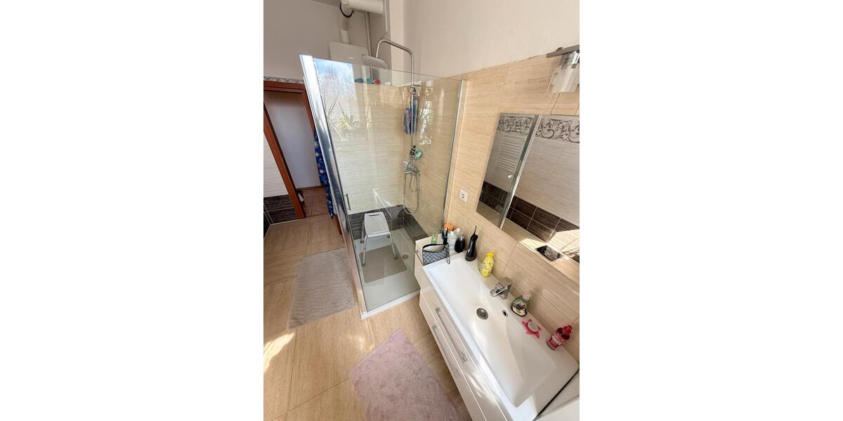 Etagenwohnung Frankfurt (Oder) Booßen - 4 Zimmer, 101 m&sup2;, 280.000&euro; | Angebot:26226549