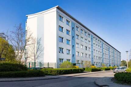 Wohnung Eisenhüttenstadt - 3 Zimmer, 70 m&sup2;, 455&euro; | Angebot:25394601