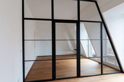 Wohnung Frankfurt (Oder) - 2 Zimmer, 74 m&sup2;, 1.035&euro; | Angebot:25041404