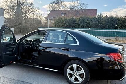 Mercedes-Benz E 200 104.000 km 22.999 &euro; Steinhöfel 15518